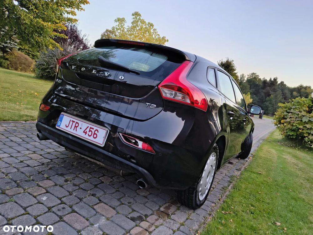Volvo V40 T2 - 3