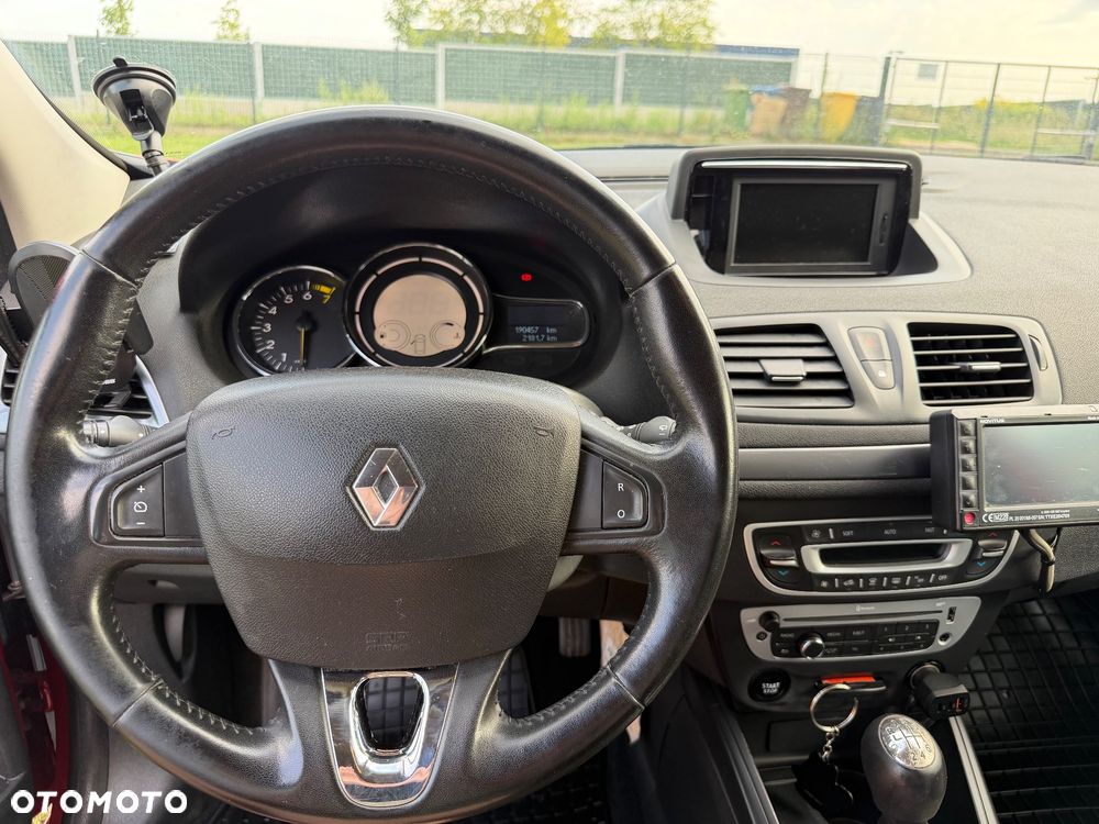 Renault Megane 1.2 16V TCe Energy Limited EU6 - 15