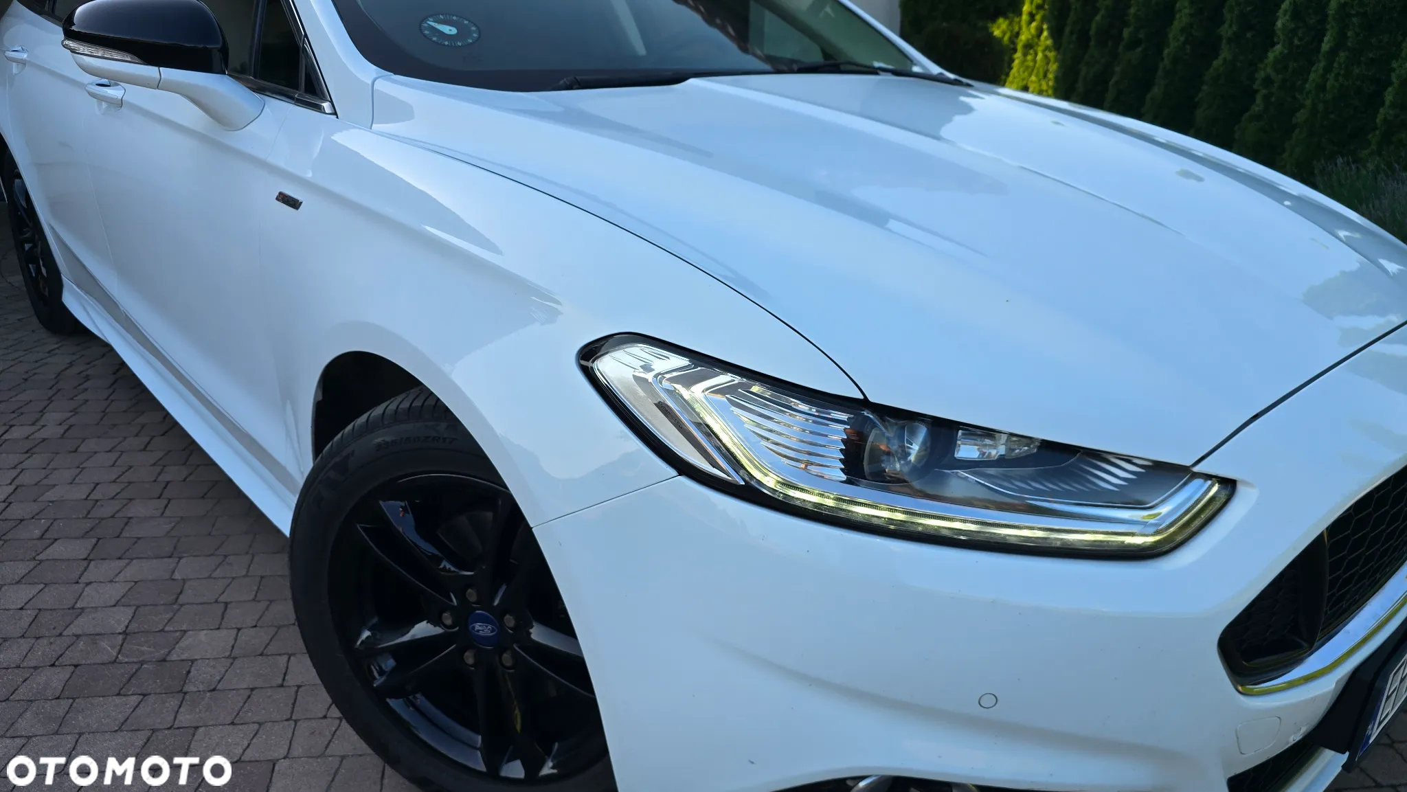 Ford Mondeo Turnier 2.0 TDCi Bi-Turbo PowerShift-Aut ST-Line - 13