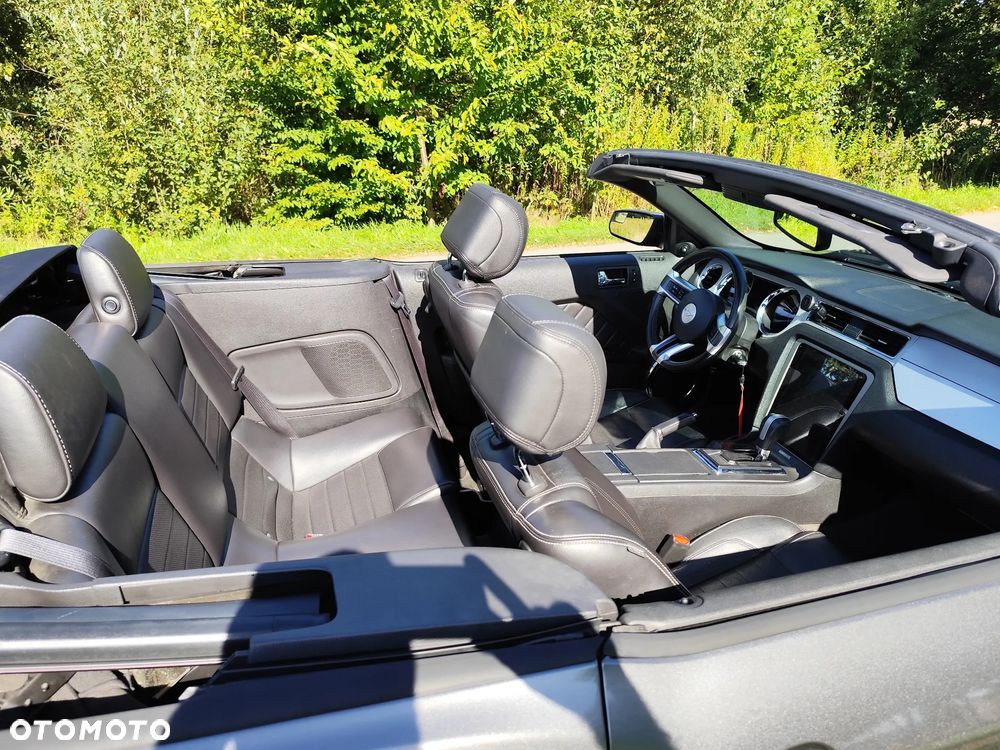Ford Mustang 3.7 V6 - 13