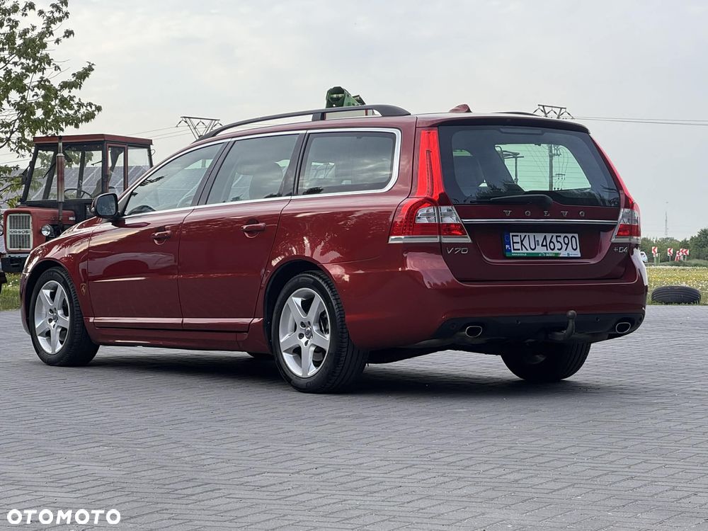Volvo V70 D4 Momentum - 12