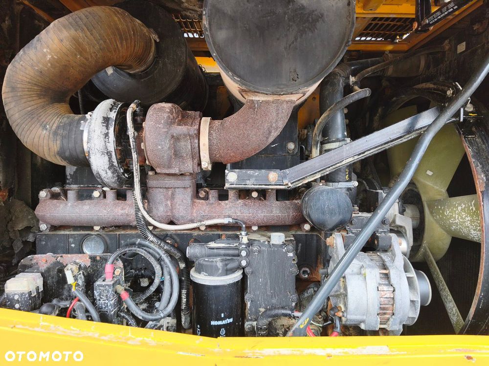 Komatsu WA320-3H - 6