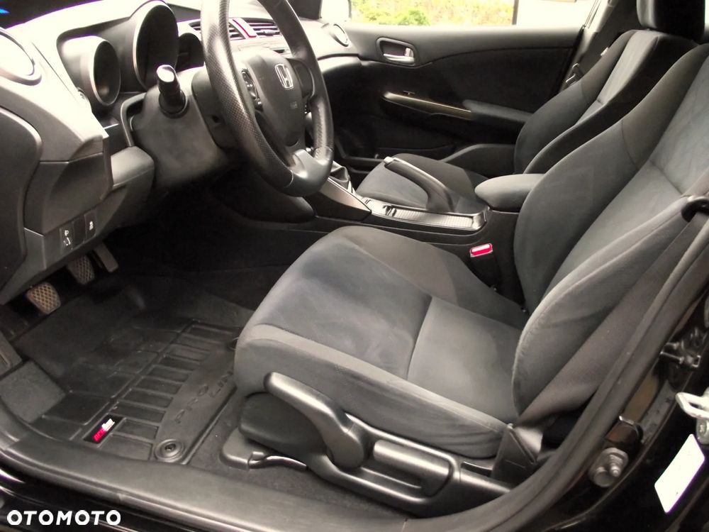 Honda Civic 1.8 Executive - 35