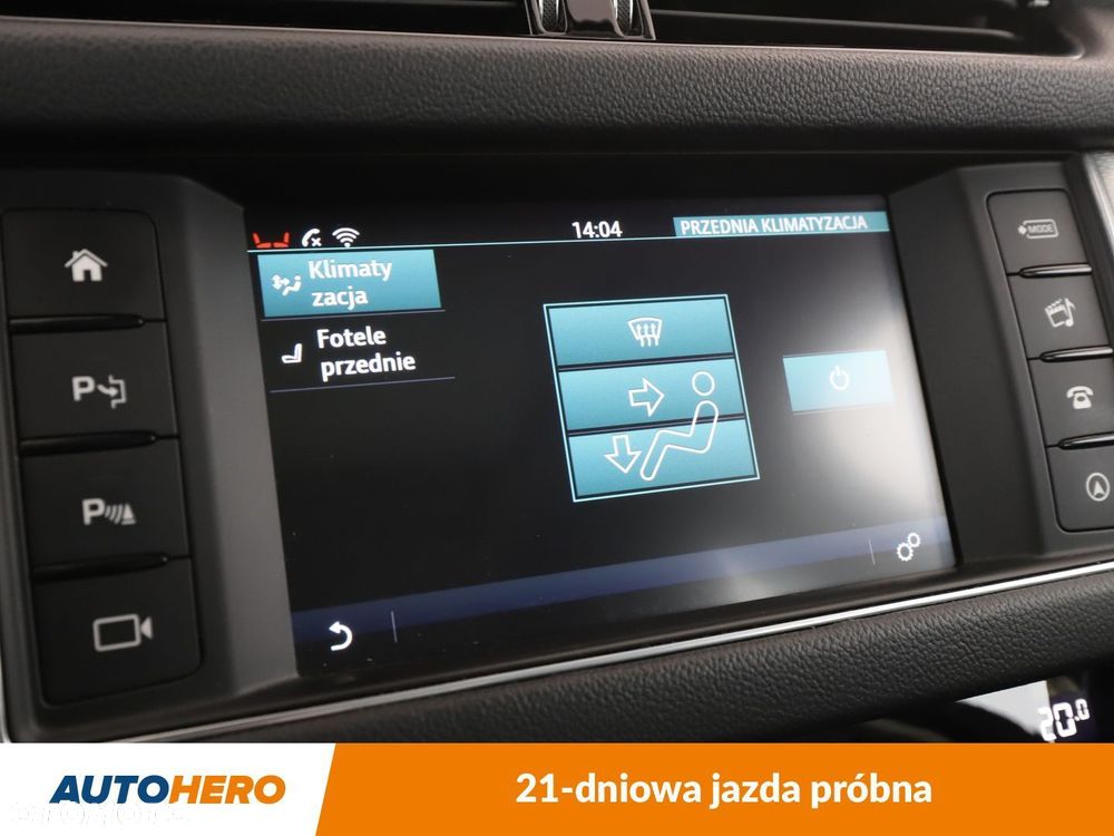Jaguar XF - 24