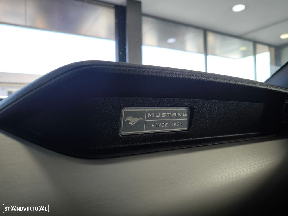 Ford Mustang 2.3i EcoBoost - 22