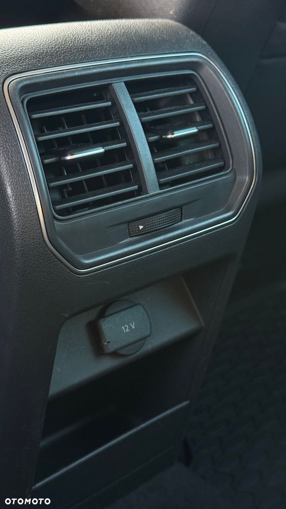 Volkswagen Golf Sportsvan SV 1.6 TDI BMT Highline DSG - 29