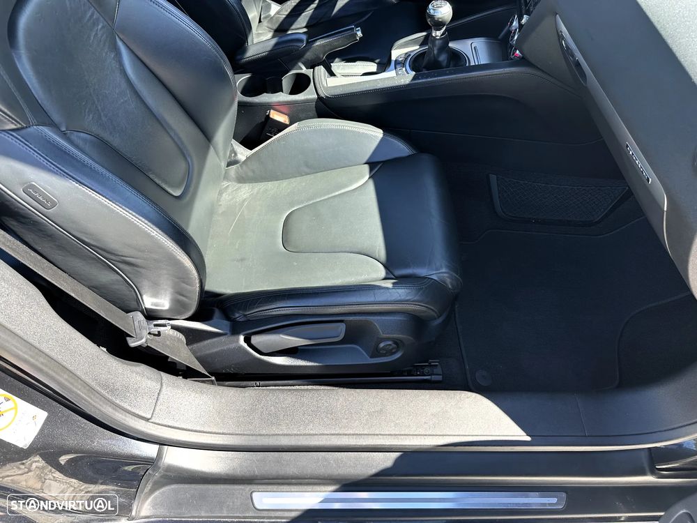 Audi TT Coupé 2.0 TDI quattro S-line - 40