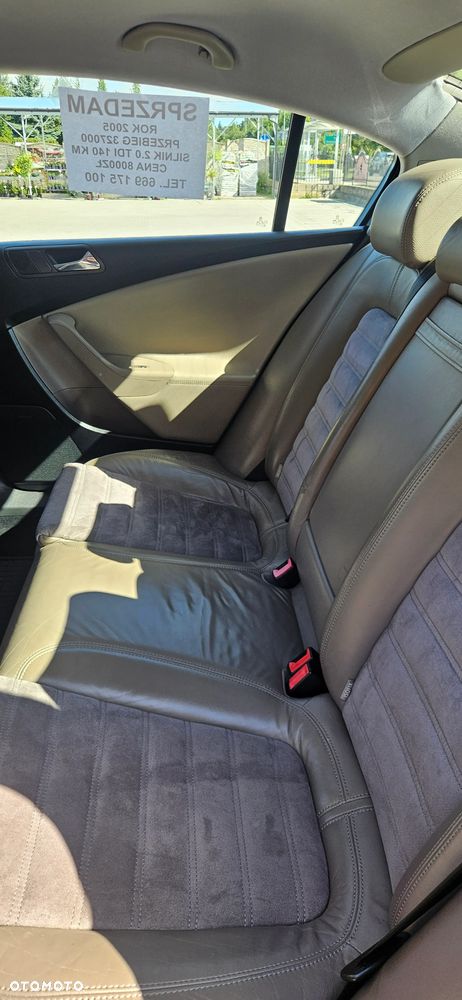 Volkswagen Passat 2.0 TDI Comfortline - 9