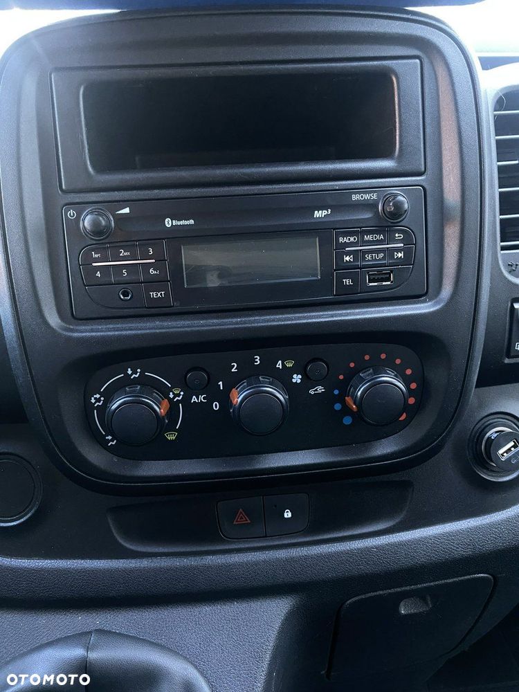 Renault Trafic - 11