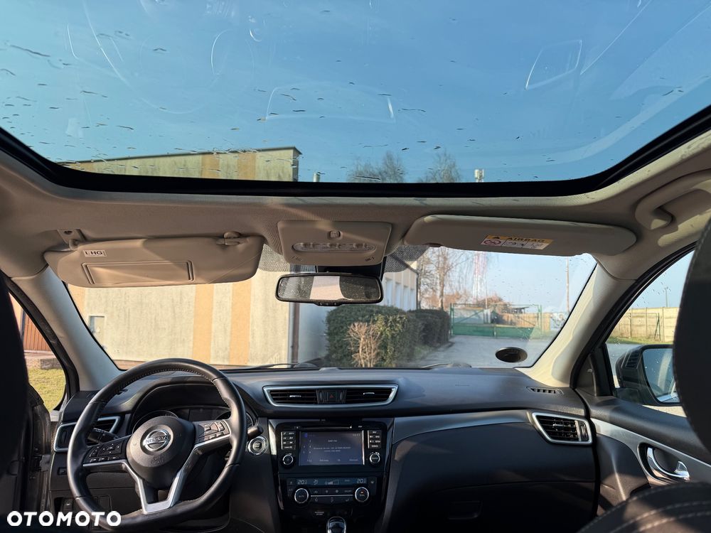 Nissan Qashqai 1.2 DIG-T Xtronic TEKNA - 10