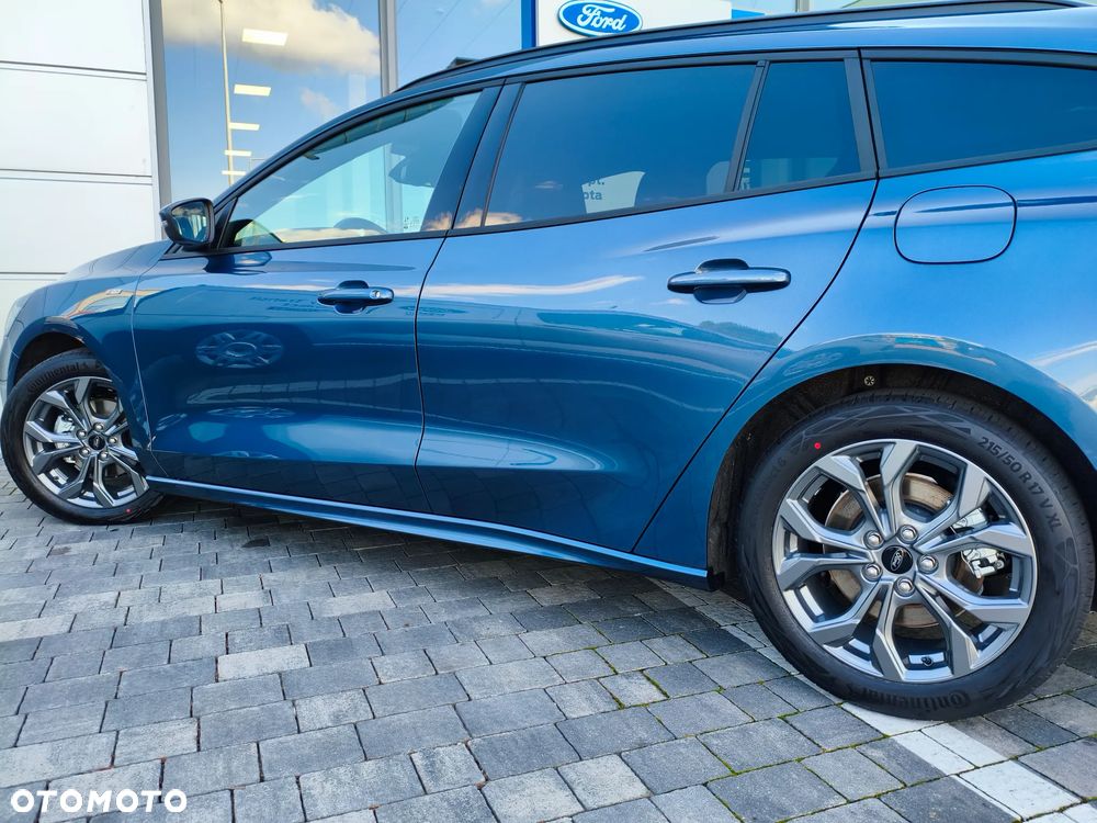 Ford Focus SW 1.0 EcoBoost mHEV ST-Line X - 14