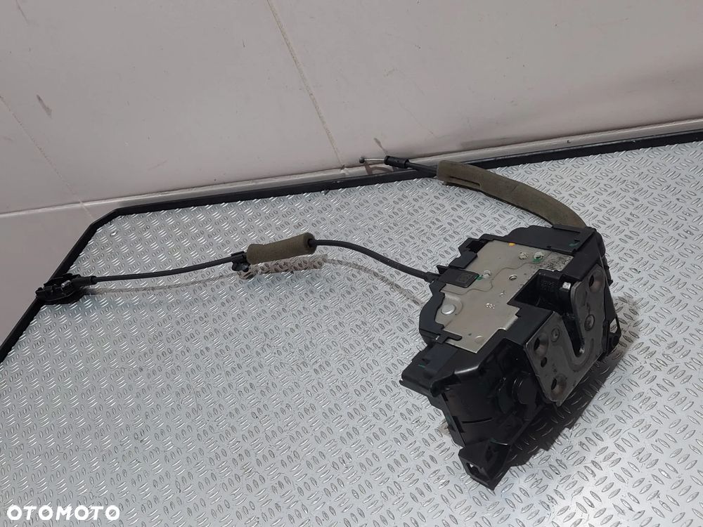 ZAMEK DRZWI PRAWY PRZÓD PASAŻERA RENAULT MASTER III 3 R2019 NR 805020009R - 4