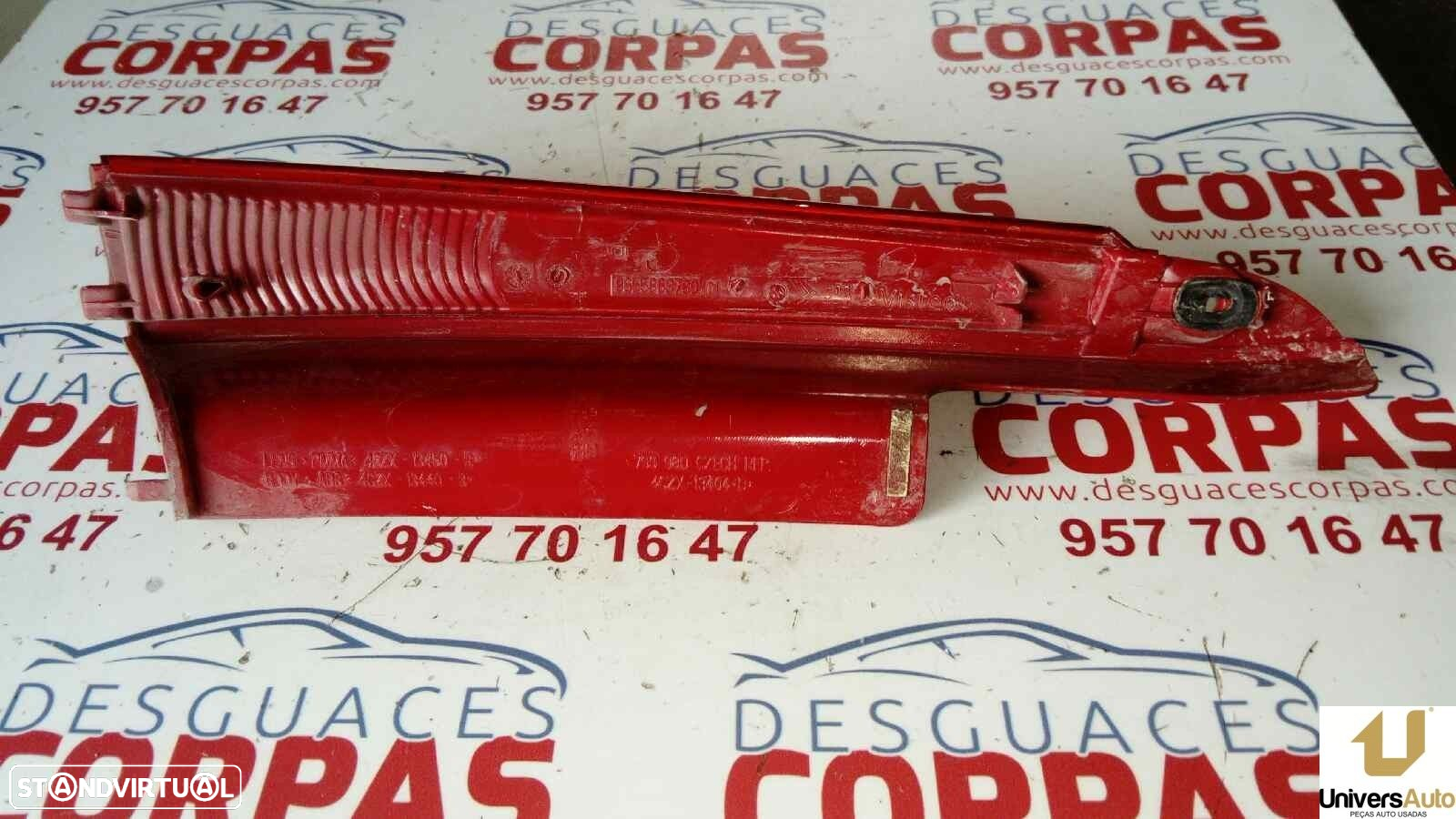 FAROLIM TRASEIRO DIREITO CITROEN C4 COUPÉ 2005 -9655863780 - 2