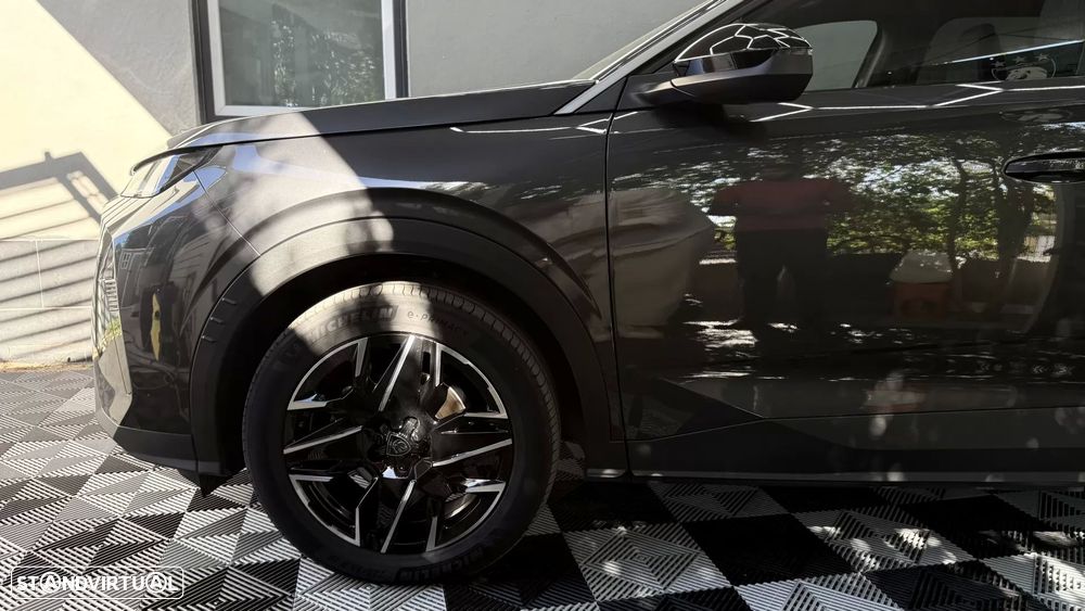 Peugeot 5008 1.2 Hybrid Allure e-DCS6 - 4