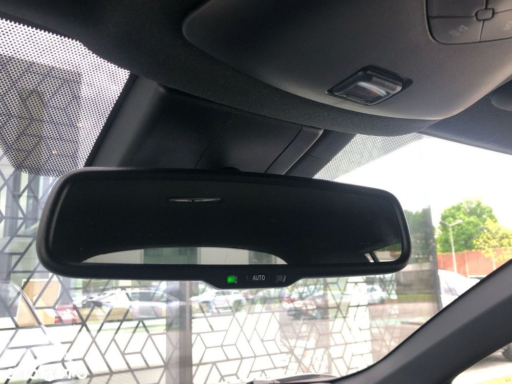 Toyota C-HR 1.8 Hybrid Style - 35
