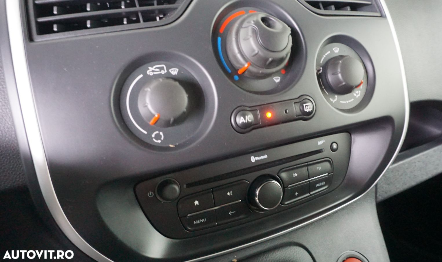 Renault KANGOO - 11