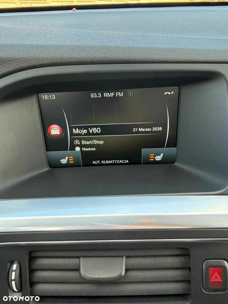 Volvo V60 Cross Country D4 Drive-E Momentum - 16