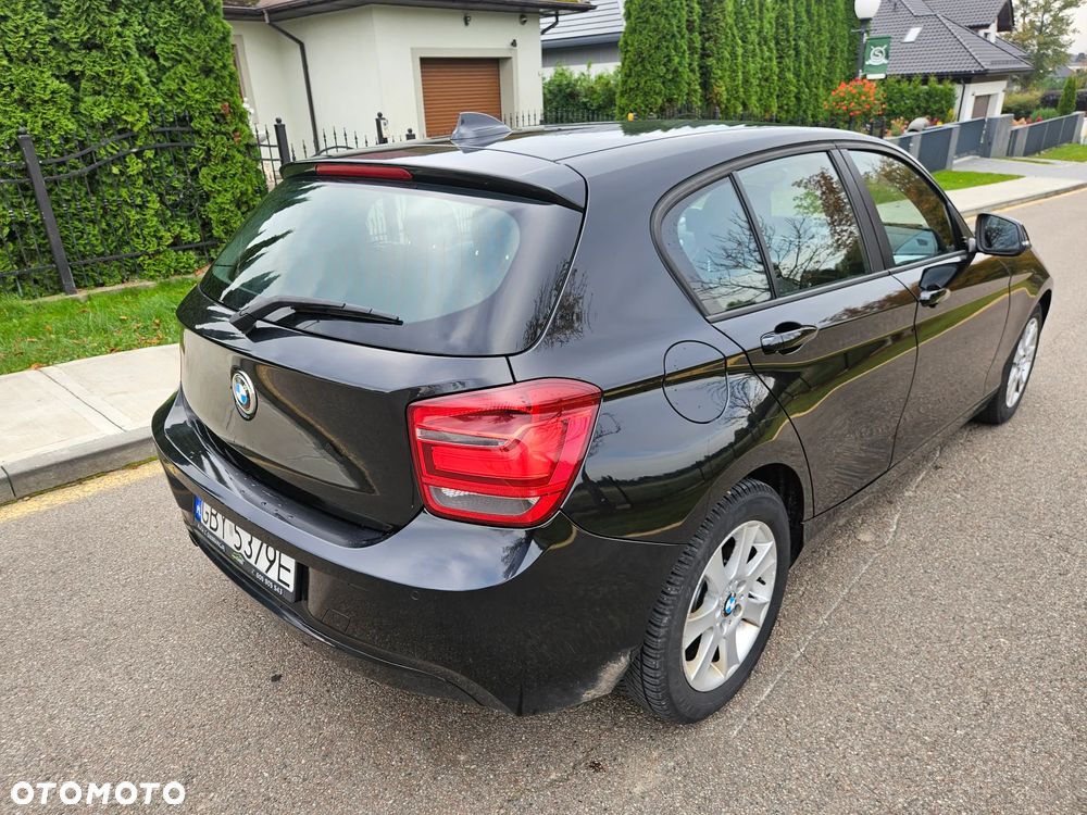 BMW Seria 1 2011 photo 4