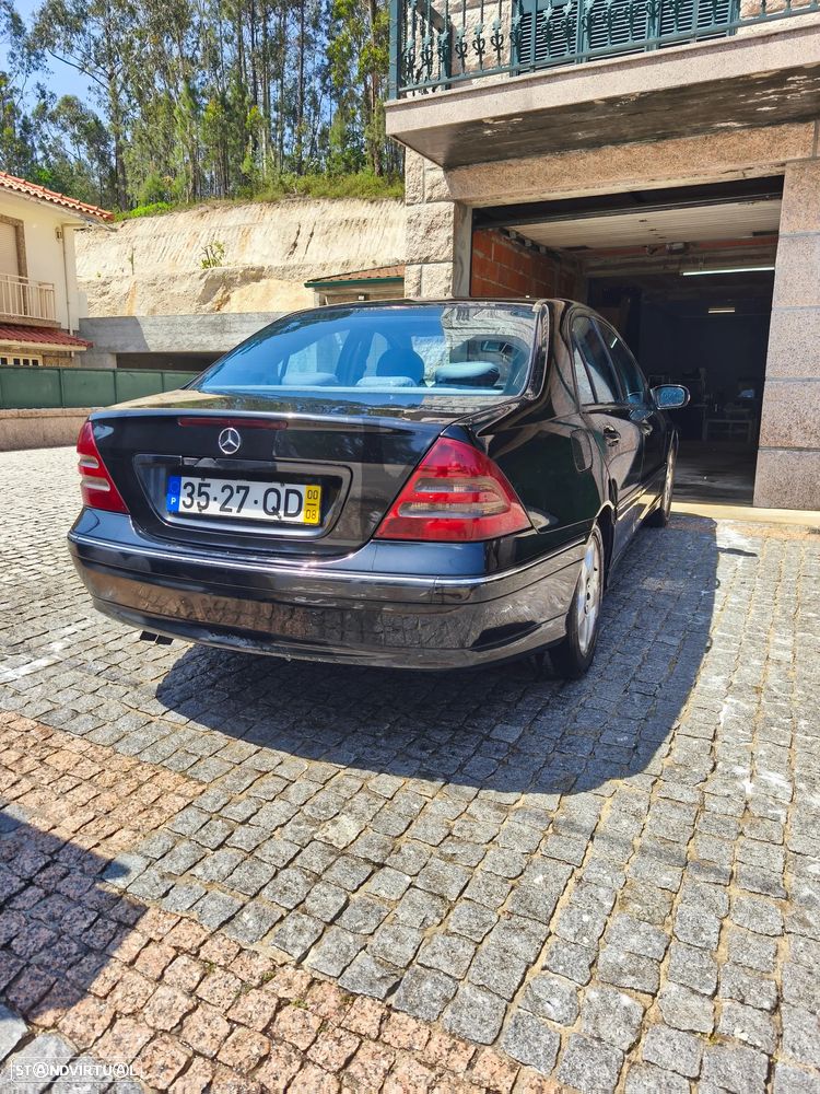 Mercedes-Benz C 220 CDi Avantgarde - 5