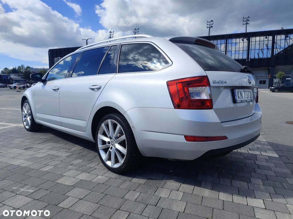 Skoda Octavia 2.0 TDI (Green tec) 4x4 DSG RS - 7