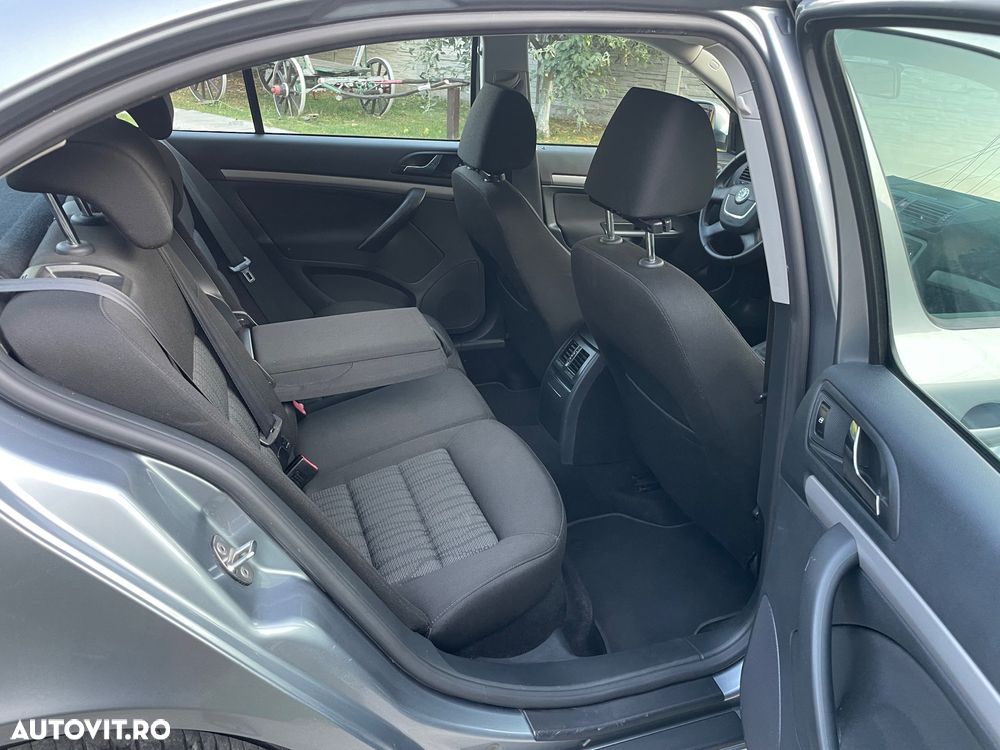 Skoda Octavia - 20