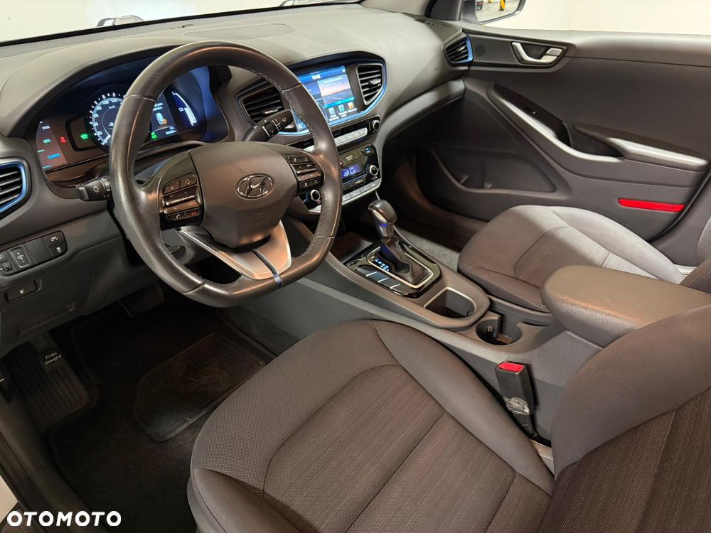Hyundai IONIQ 1.6 GDI - 8