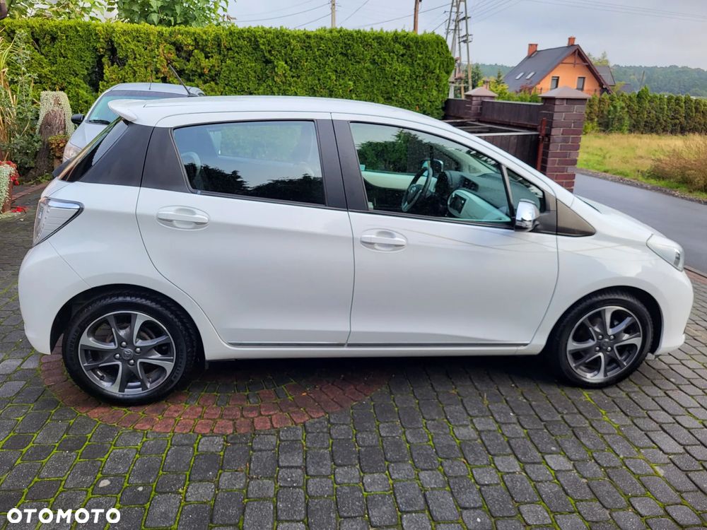 Toyota Yaris - 6