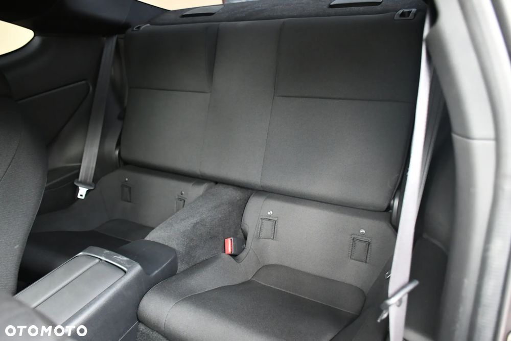 Toyota GR86 2.4 Dynamic - 27
