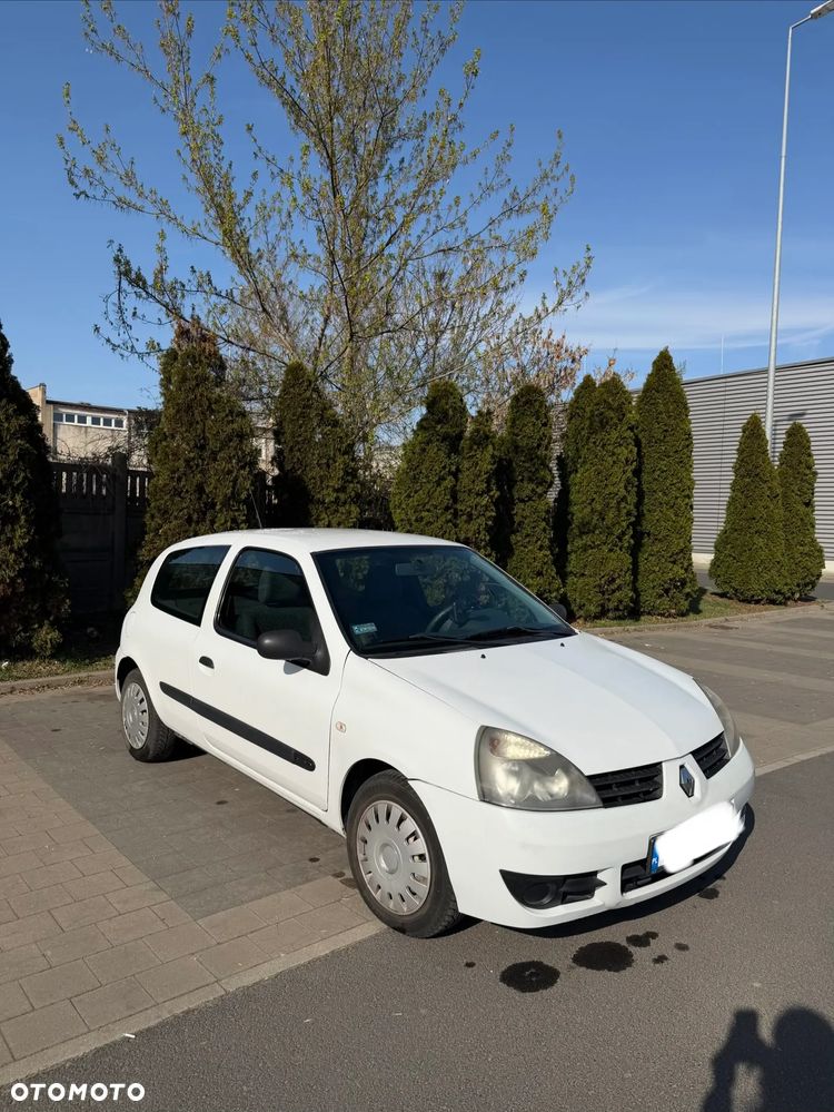Renault Clio 1.5 dCi Campus - 1