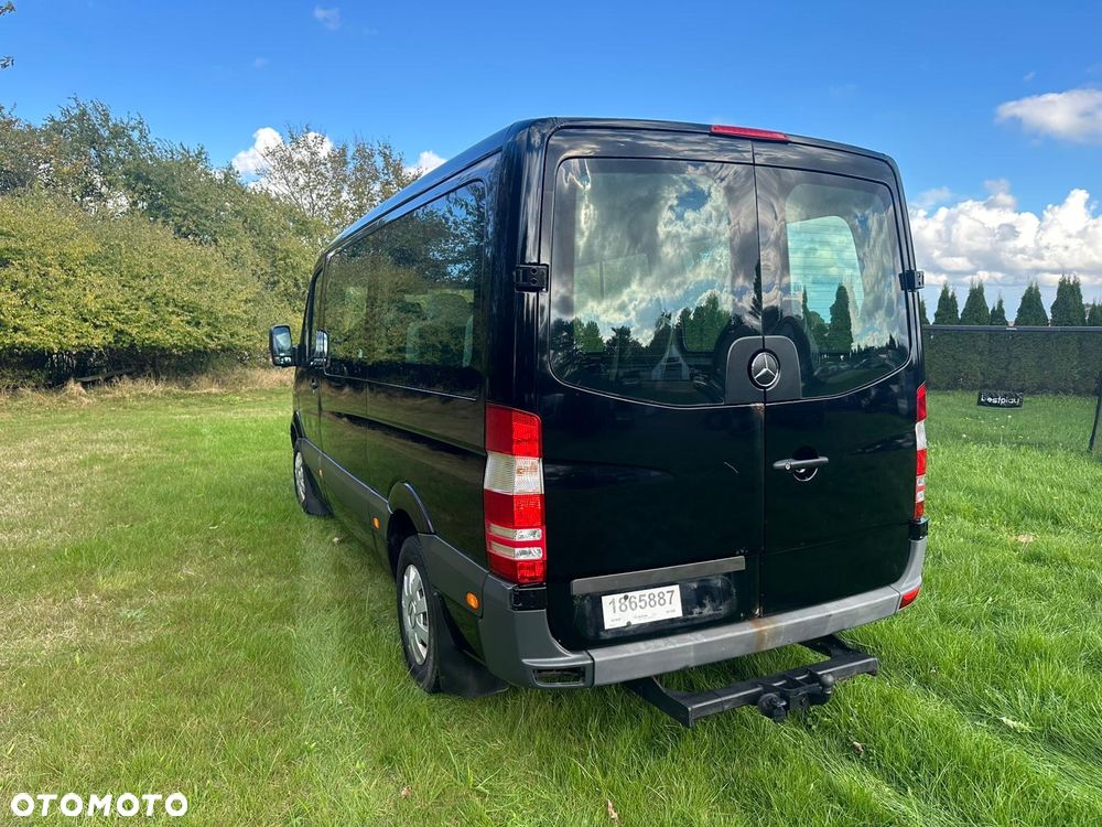 Mercedes-Benz Sprinter - 2