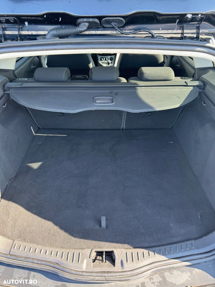 Ford Focus 1.0 EcoBoost Start-Stopp-System TREND - 12