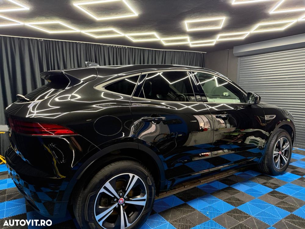 Jaguar E-Pace D165 R-Dynamic SE - 6