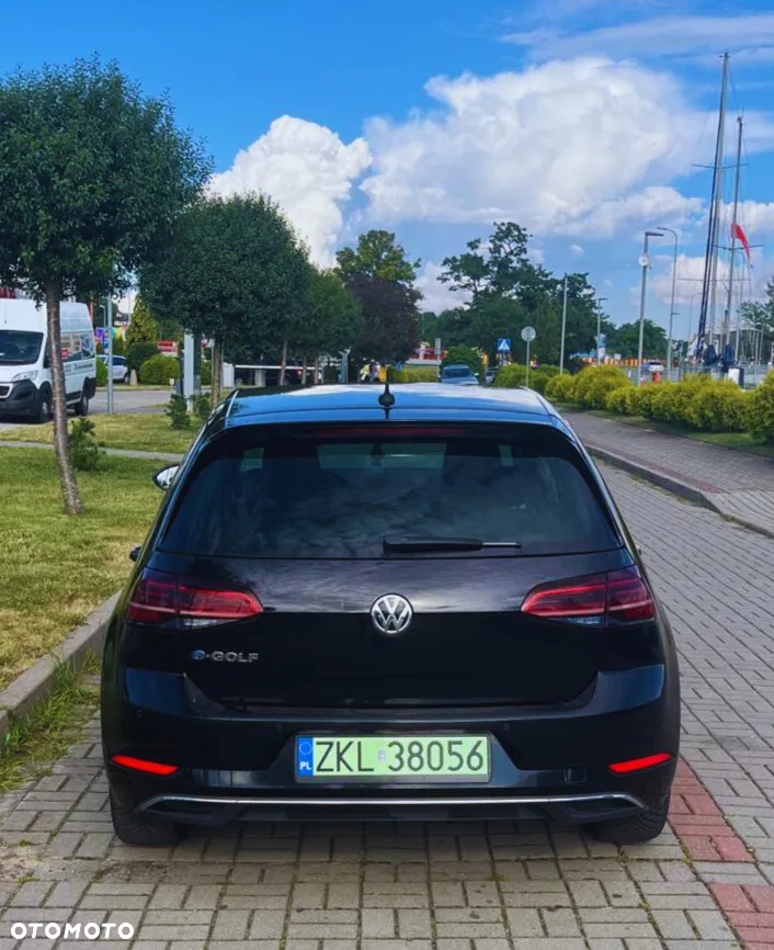 Volkswagen Golf e-Golf - 6