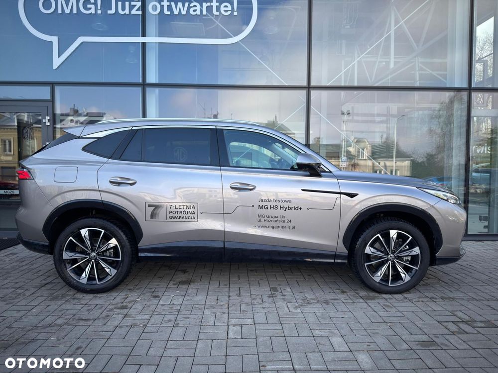 MG HS Hybrid+ - 8