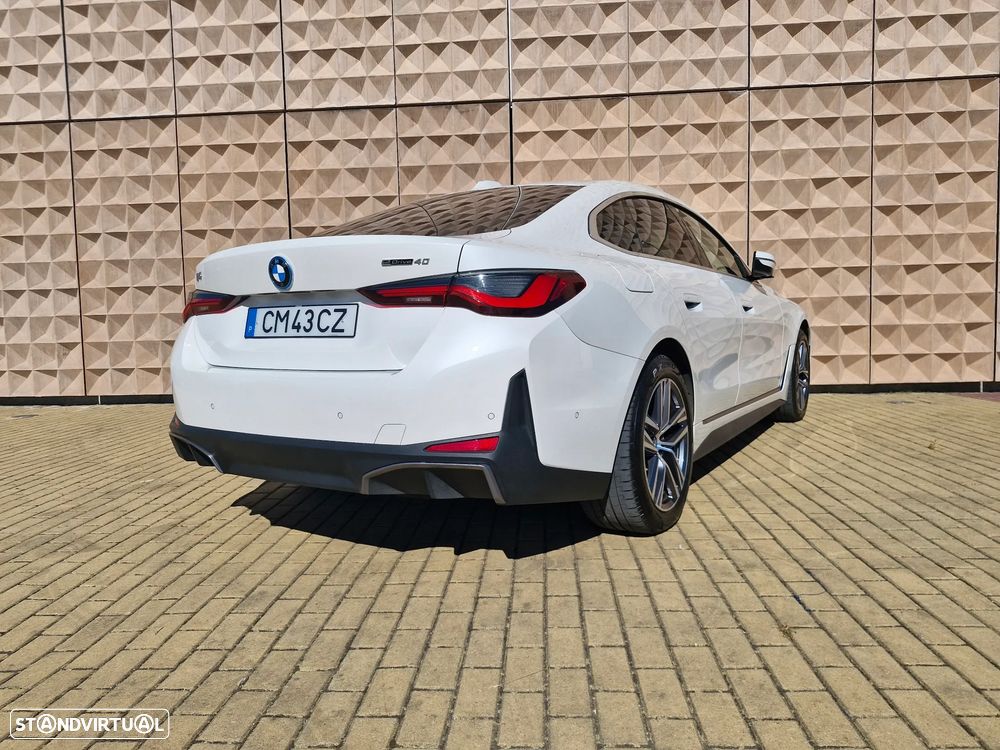 BMW i4 - 8