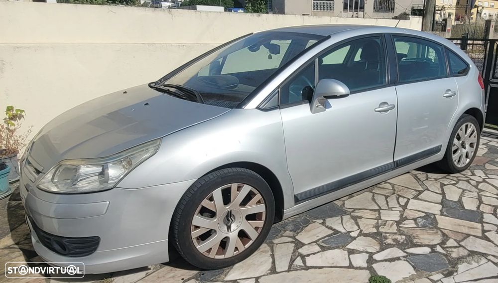 Citroën C4 1.4 16V VTR Pack - 1