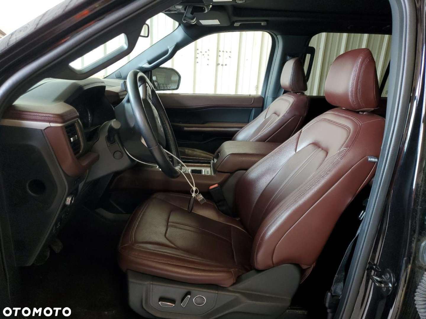 Ford Expedition - 8