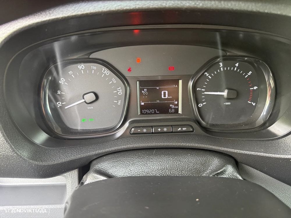 Toyota PROACE 2.0 D4D 120 CV LONGA DYNAMIC - 2