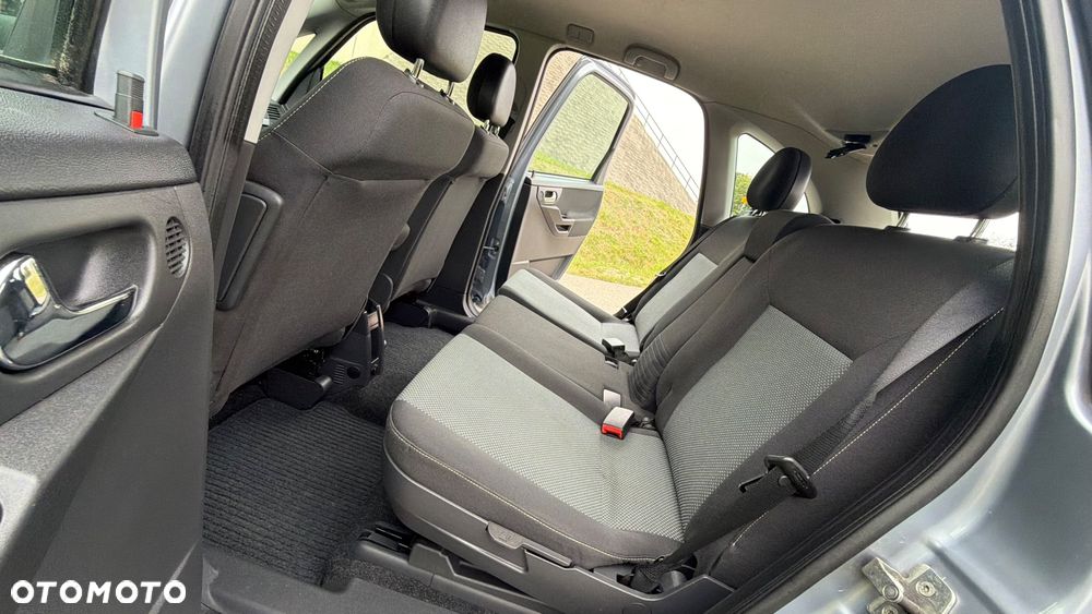 Opel Meriva - 28