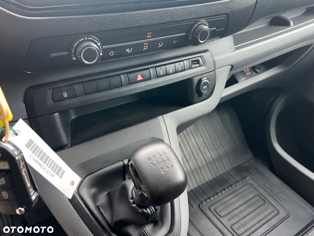 Toyota Proace Verso 1.5 D4-D Long Business - 16