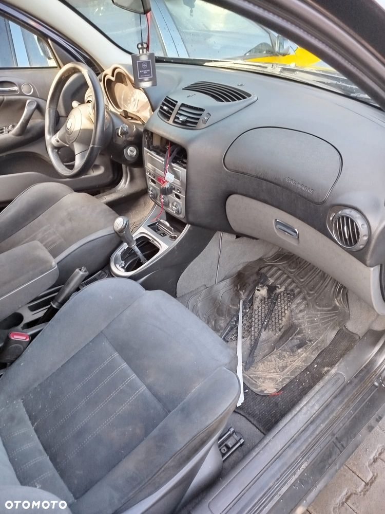 Alfa Romeo 147 na części. - 4