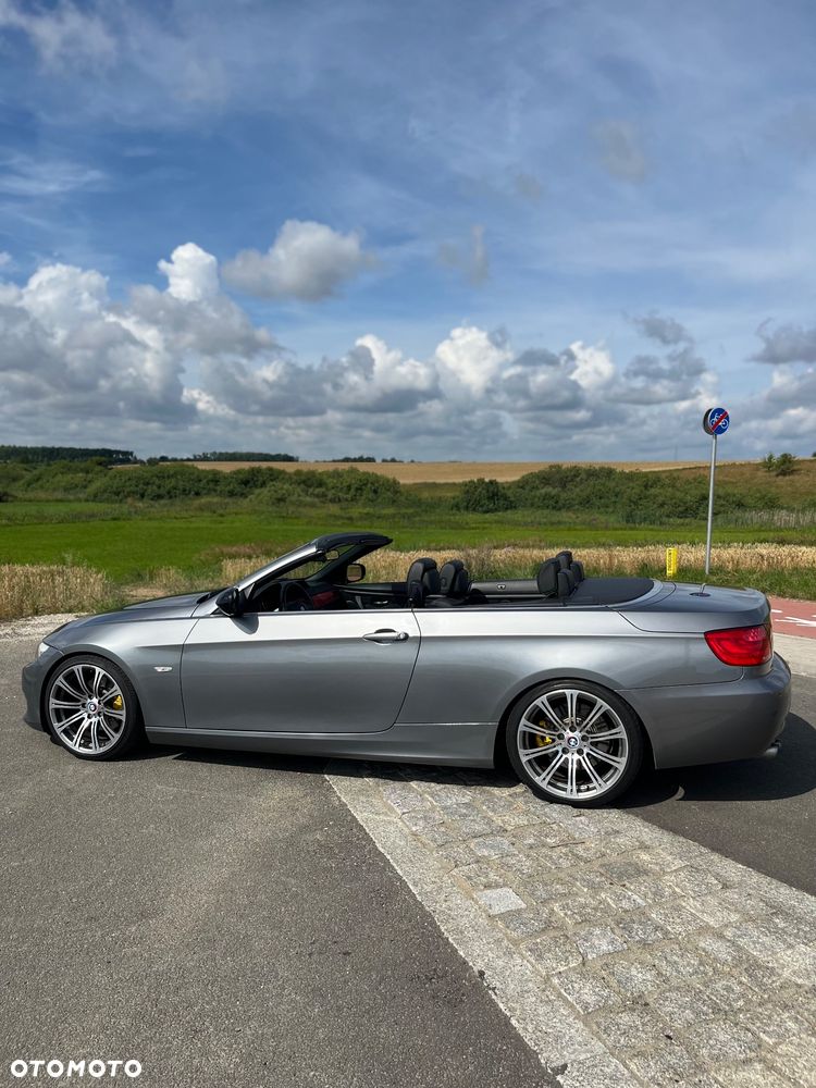 BMW Seria 3 325d - 30