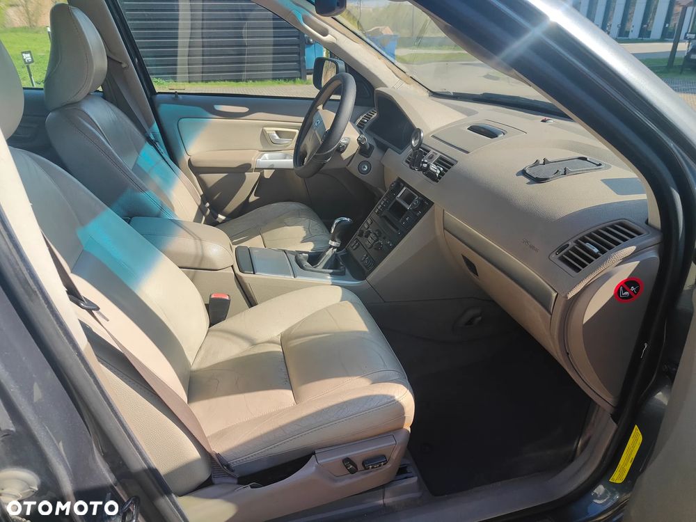Volvo XC 90 D5 Momentum - 37
