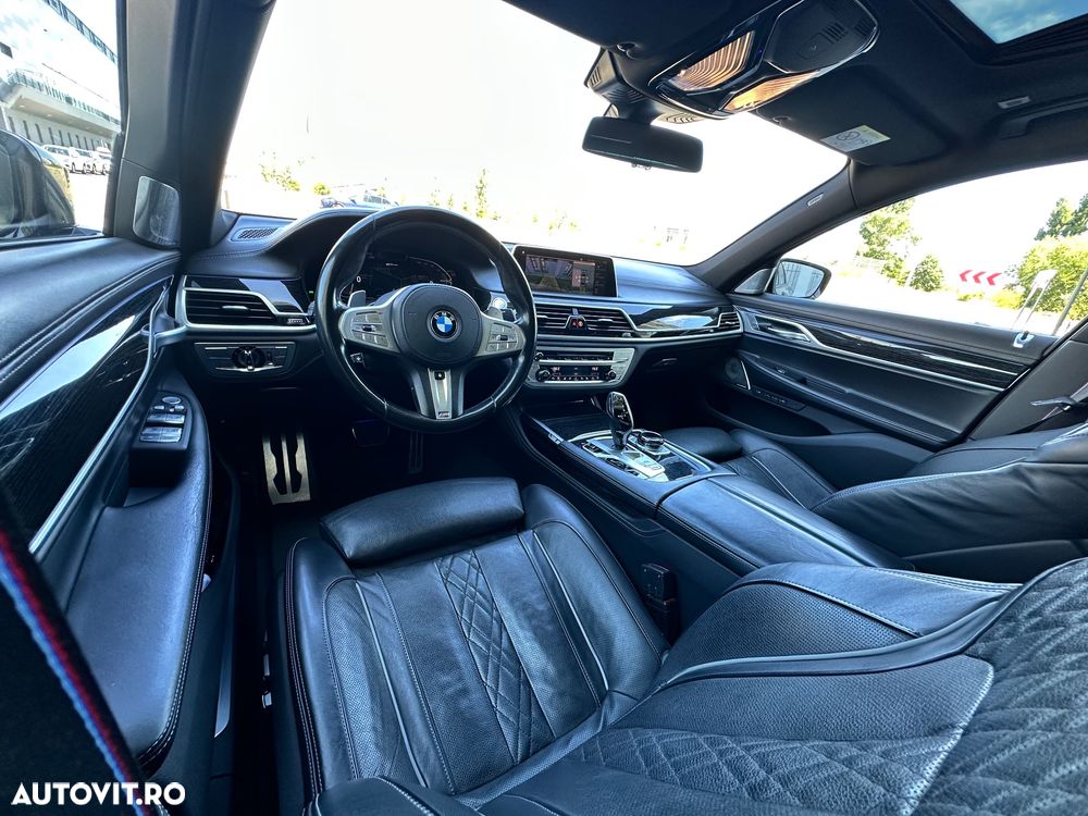 BMW Seria 7 745e - 23