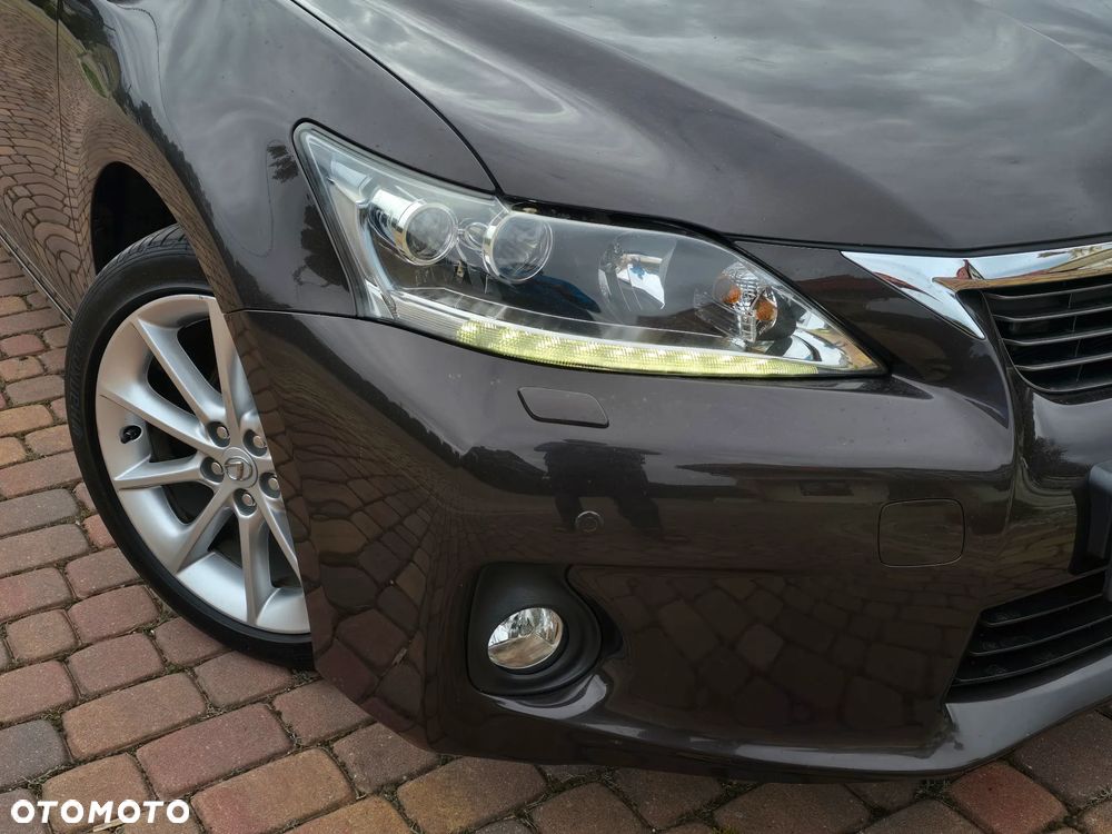 Lexus CT 200h Prestige - 18