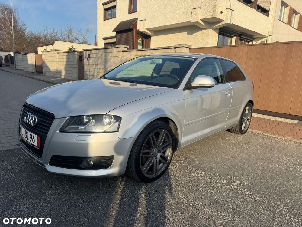 Audi A3 3-drzwiowe 1.8 TFSI Ambiente - 2