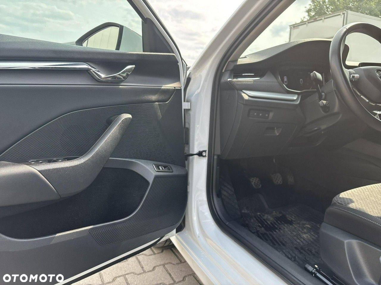 Skoda Octavia 1.5 TSI ACT Style - 10