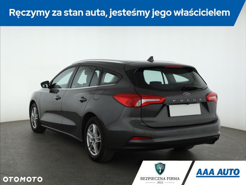 Ford Focus SW - 6