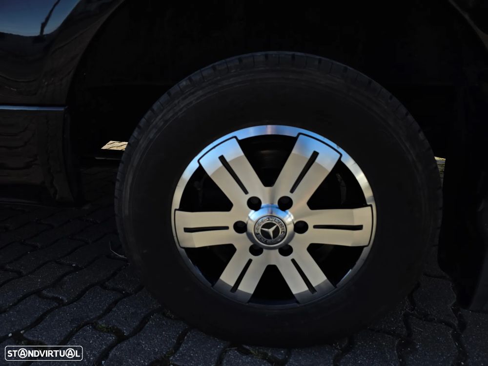 Mercedes-Benz Sprinter 316 CDI/43 TA Luxo - 13