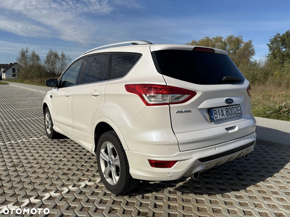 Ford Kuga 2.0 TDCi 4x4 Titanium - 8